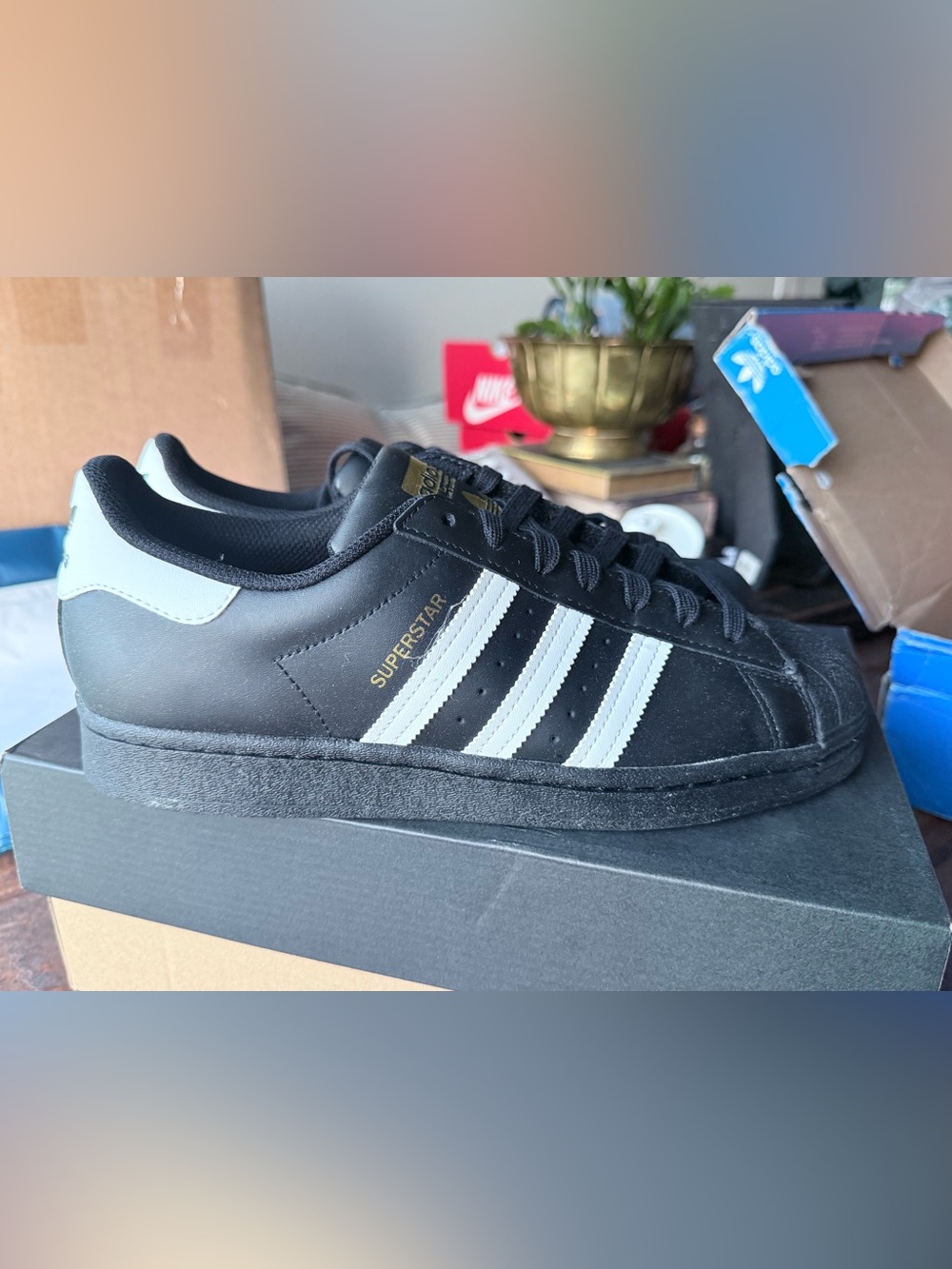 Adidas Superstar - Picture 2 of 6